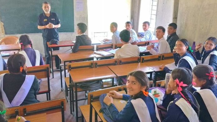 De-schooling of society through New Education Policy 2020