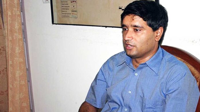 Cabinet Secretary accused of 'false affidavit'