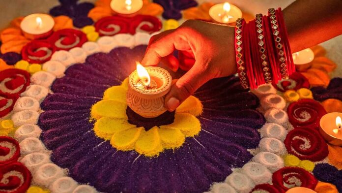 Diwali Diwali festive season gives wings to Indian economy