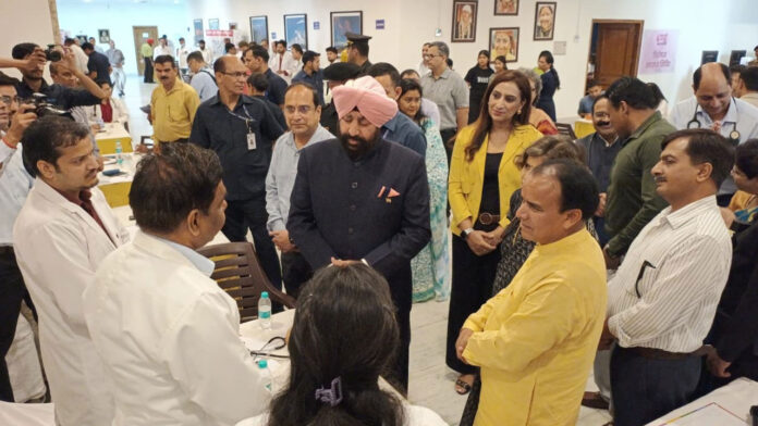 Free specialist health camp organized at Raj Bhavan