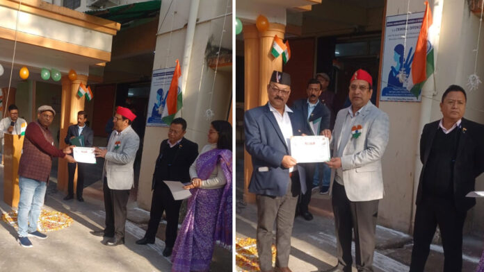 CMO-Dehradun CMO honored 39 officers and employees on Republic Day
