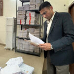 डीएम का सब रजिस्ट्रार कार्यालय ऋषिकेश में औचक निरीक्षण, गंभीर अनियमितताएं उजागर Serious irregularities at Sub-Registrar office in Rishikesh