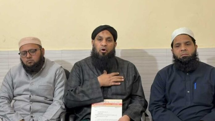 Jamiat has demanded that security be provided to Deepak Kumar