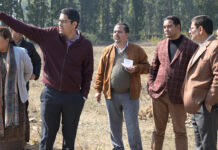 प्रशासन करेगा 20 एकड़ जमीन सौदे की गहन पड़ताल administration will investigate the 20-acre land deal