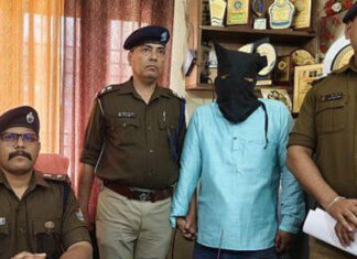 खुलासा: पैसों के लालच में की थी बुजुर्ग महिला की हत्या, भतीजा गिरफ्तार Elderly woman was murdered for sake of money