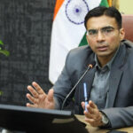 खुली नहर में बुजुर्ग के घायल होने पर जिला प्रशासन सख्त, संबंधित अधिकारियों पर मुकदमा दर्ज Elderly man injured in open canal