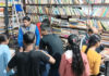 महंगी होती शिक्षा में अभिभावकों का पालनहार बना बुक बैंक Book Bank Becomes a Lifeline for Parents