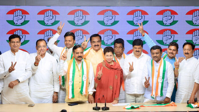 Congress plays a big gamble ahead of elections