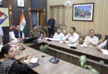 एलपीजी गैस की कालाबाजारी पर बड़ा एक्शन, अवैध संग्रहण मिला तो सीधे जेल : जिलाधिकारी Major action on black marketing of LPG gas