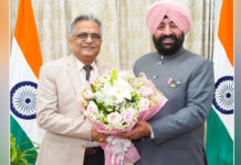 राज्यपाल से मिले कुलपति प्रो. डॉ. हिमांशु ऐरन Vice-Chancellor Prof. Dr. Himanshu Eran Meets Governor