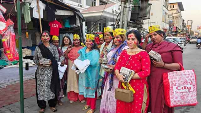 Holi-milan Holi Milan program organized with the transgender community