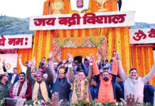 वैदिक मंत्रोच्चार के साथ खुले भगवान श्री बद्रीनाथ के कपाट, आस्था व उल्लास से गूंजा धाम The Door of Lord Shri Badrinath have opened