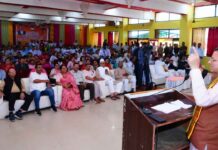 मन की बात कार्यक्रम देशवासियों के लिए अत्यंत प्रेरणादायक : धामी The 'Mann Ki Baat' program is extremely inspiring