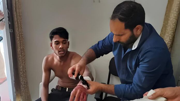 DAV-Student Clash Among Students at DAV