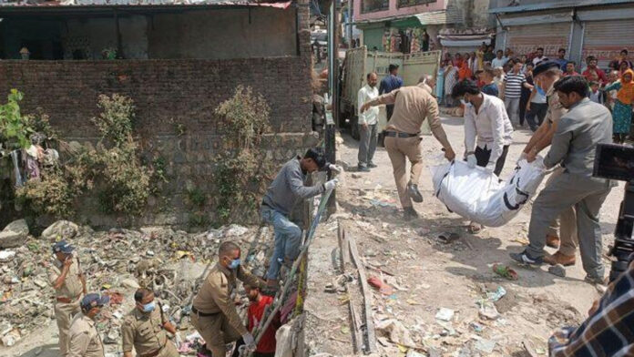 Dead-Body Sensation as unidentified body found in Chuna Bhatta