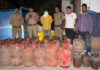 डीएम के निर्देश पर अवैध गैस कारोबार पर बड़ी कार्रवाई Major Crackdown on Illegal Gas Trade