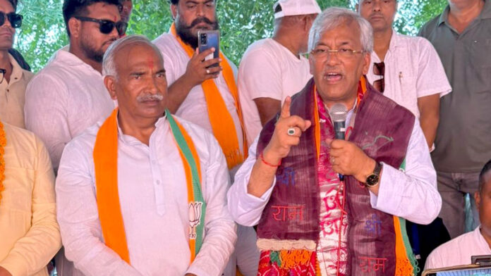 MLA Arvind Pandey residence has become a power center