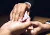 3000 रिश्वत लेते रंगे हाथ पकड़ा गया नगर निगम कर्मी Municipal Corporation Employee Caught Accepting a Bribe