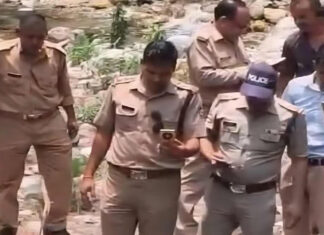 नदी में तैरता मिला लापता व्यक्ति का शव, हत्या की आशंका Body of missing person found floating in river