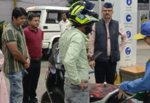 पेट्रोल व डीजल का पर्याप्त है स्टॉक : जिला पूर्ति अधिकारी There is an adequate stock of petrol and diesel