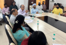 विद्यार्थी को धार्मिक शिक्षा के लिए बाध्य नहीं किया जाएगा : डॉ. गांधी student shall not be compelled to receive religious instruction
