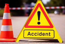 बेकाबू तेज रफ्तार कार की चपेट में आकर दो महिलाओं की दर्दनाक मौत Tragic Death of Two Women