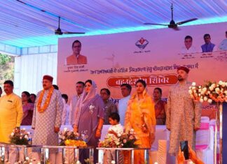 पोखड़ा में निखर रही विकास की नई तस्वीर : महाराज A New Picture of Development Is Emerging in Pokhra