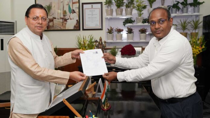 Dhami-SIR Chief Electoral Officer handed over counting form to CM Dhami