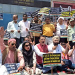 केंद्रीय शिक्षा मंत्री को किया जाए बर्खास्त : कांग्रेस Union Education Minister Must Be Sacked