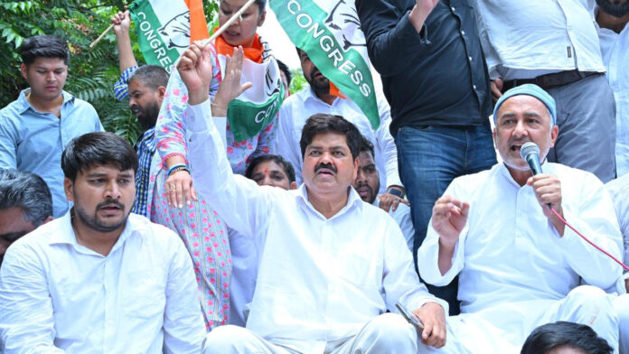Ganesh-godiyal Congress opens a front against land scams