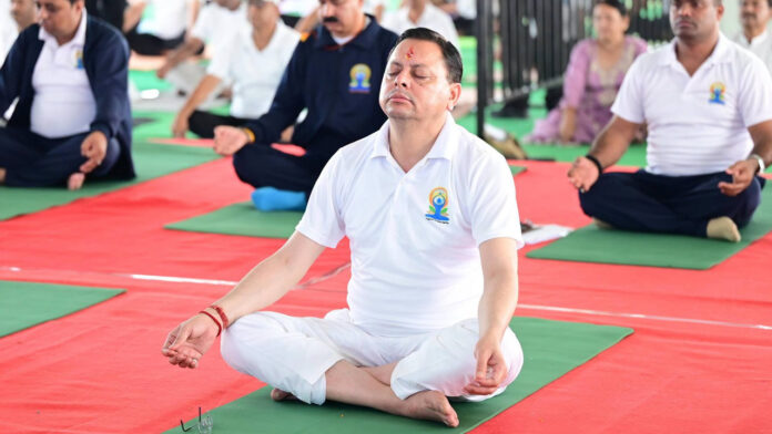 Pushkar CM Dhami practiced yoga with thousands of people
