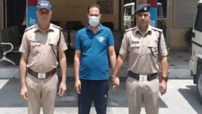 Fake-Dgree Fake degree racket busted in Uttarakhand