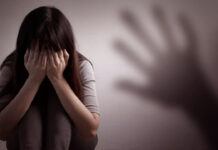अपनी नाबालिग बेटी से छेड़छाड़ मामले में पिता गिरफ्तार Father arrested in case of molestation of his minor daughter