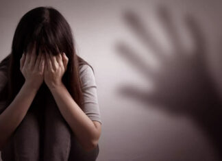 अपनी नाबालिग बेटी से छेड़छाड़ मामले में पिता गिरफ्तार Father arrested in case of molestation of his minor daughter