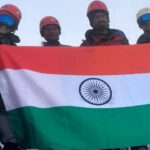 तीन एनसीसी कैडेटों ने माउंट देव टिब्बा में लहराया तिरंगा Three NCC cadets hoisted Tricolour on Mount Deo Tibba
