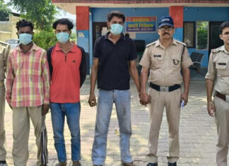 सौरभ हत्याकांड का खुलासा, तीन दोस्त गिरफ्तार Three friends arrested in Saurabh murder case