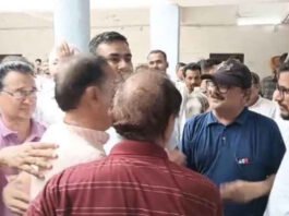 विजिलेंस टीम को तहसील परिसर में सारी रात बनाए रखा बंधक Vigilance team held hostage all night