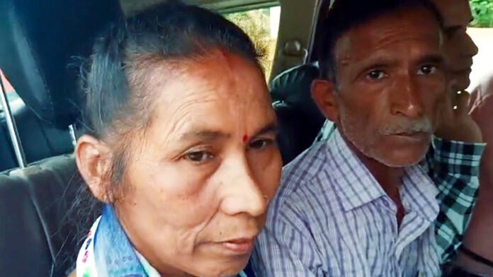 Ankita Bhandari parents met Rahul Gandhi in Delhi