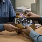 रिश्वत लेते कृषि अधिकारी रंगे हाथ गिरफ्तार Agriculture officer arrested red-handed while accepting a bribe