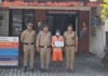 ठेले वाला निकला चोर, लाखों के जेवरात व नगदी के साथ गिरफ्तार Pushcart vendor turned out to be a thief