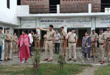 बिना मान्यता संचालित चार मदरसे सील Four unrecognized madarsas sealed in Udham Singh Nagar